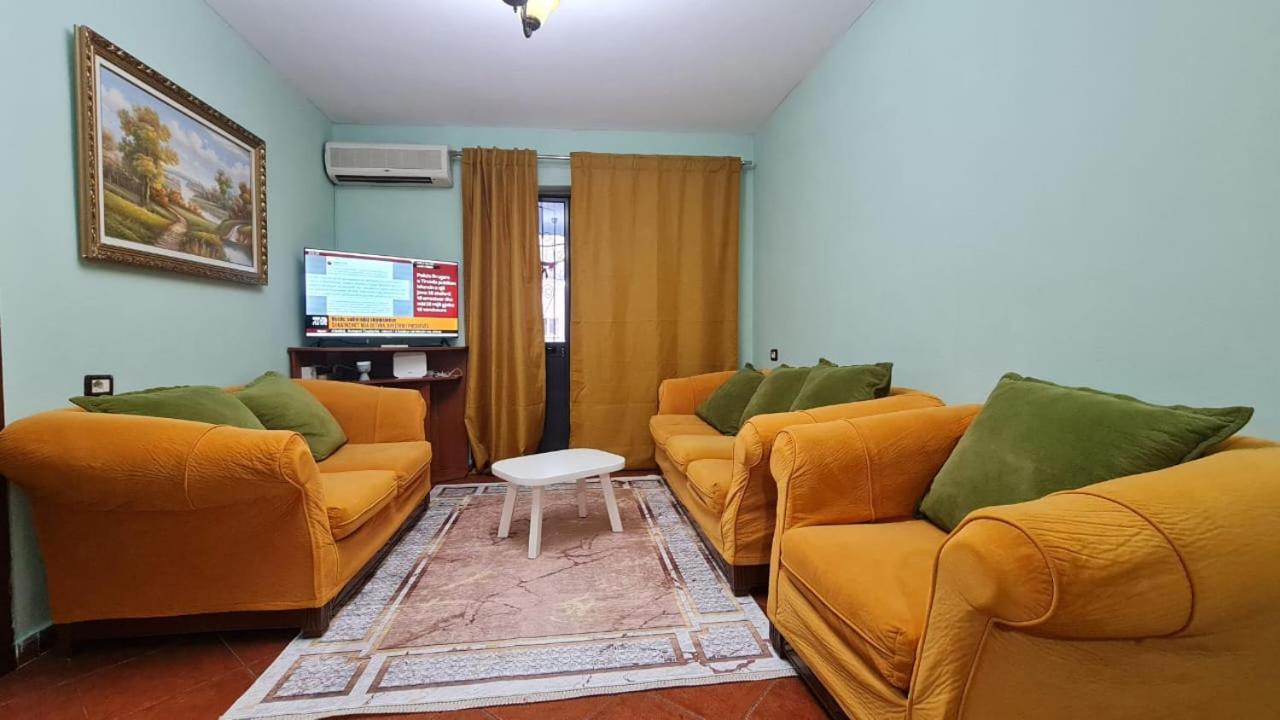 Calmly, Spacious Apartment Next To Usa Embassy Tirana Bagian luar foto